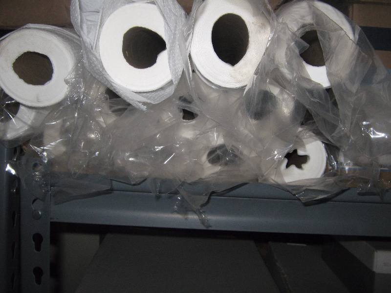 lot 5136 image: 1 Case Tidi Products Exam Table Paper 916213 Exam Table Barriers Crepe 21 x 125 ft. white, 12 rolls per case