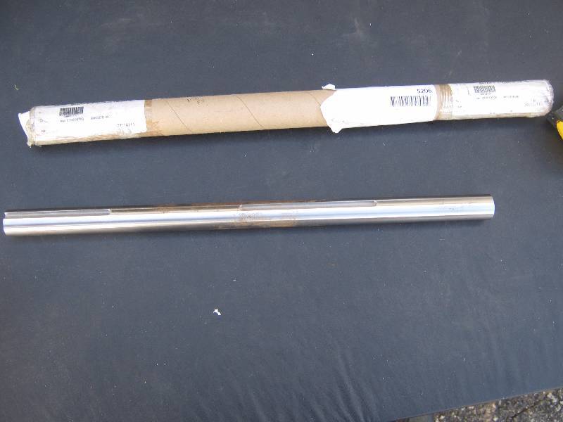 lot 5206 image: McQuery 1 x 18.2 Shaft