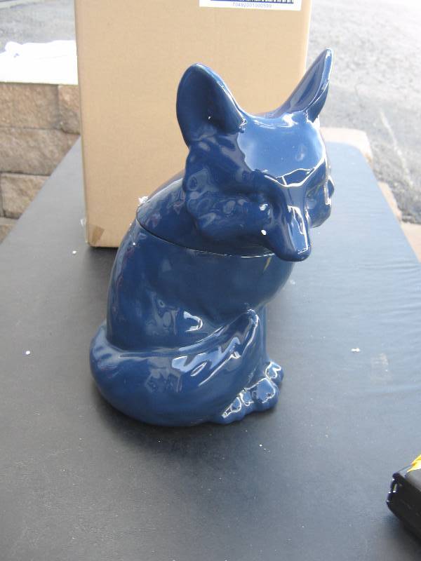 lot 5223 image: Threshold Stoneware Cookie Jar, Blue Fox