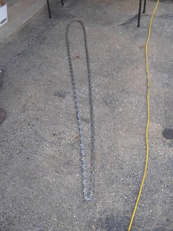 lot 5265 image: Stihl Extra large Chainsaw Chain 192 overall fits 8 bar