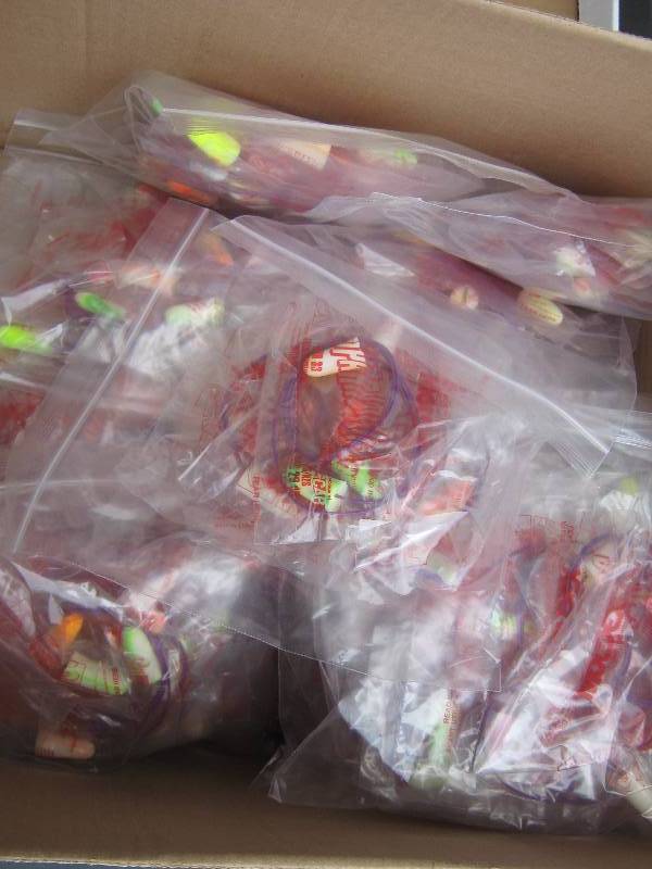 lot 5285 image: 100 ct. lot Moldex Spark Plug Corded Earplugs disposable foam earplugs