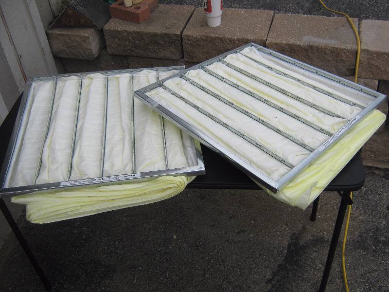 lot 5288 image: air handler sonic pocket filter 24 x 36 95% 6P contains 2 filters