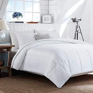 lot 6942 image: HOMBYS Lightweight Cooling Bamboo Comforter Queen Size Quilted Down Alternative Comforter Duvet Insert,100% Bamboo Cover with 8 Corner Tabs,Summer Comforter, for Night Sweats,for Hot Sleepers