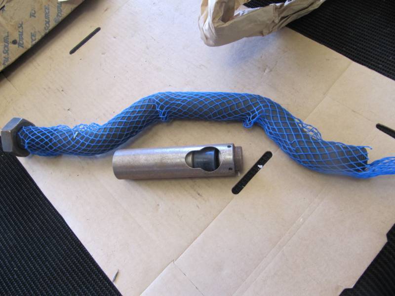 lot 1429 image: Drag Link for 12,000 LB Front Axle