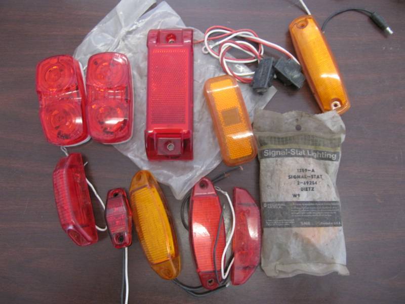 lot 1818 image: 11 newunused trucktrailer lights