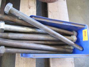 lot 5047 image: Lot of 12   A307BG bolts 20Lbs.