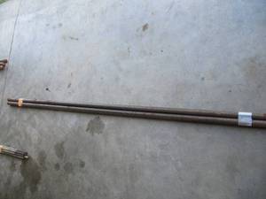 lot 5029 image: 2  6 SECTIONS OF ALL THREAD 1 38 DIAMETER
