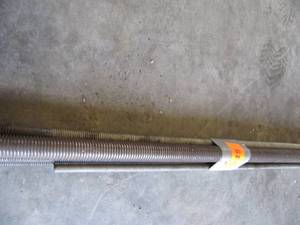 lot 5035 image: 6 PCS OF 78 ALL THREAD ROD  3) 12,   1)  34 ,  1)   38, 1) 58