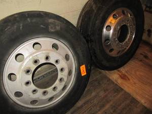lot 5013 image: Lot of Two 11x22.5 Alum Wheels and Steer Tires