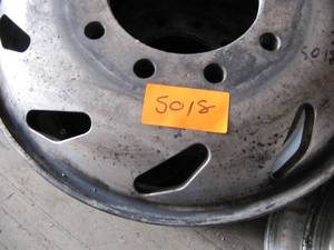 lot 5018 image: Lot of 2 X24.5 Alum Wheels -Just need polished