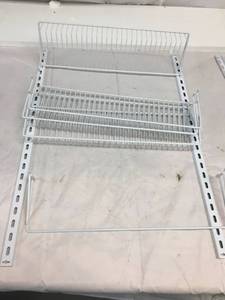lot 3014 image: Wire Storage Rack with 4 Shelves & Rod