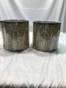 lot 1066 image: 8 X 8 Animal print Lamp Shades- set of 2