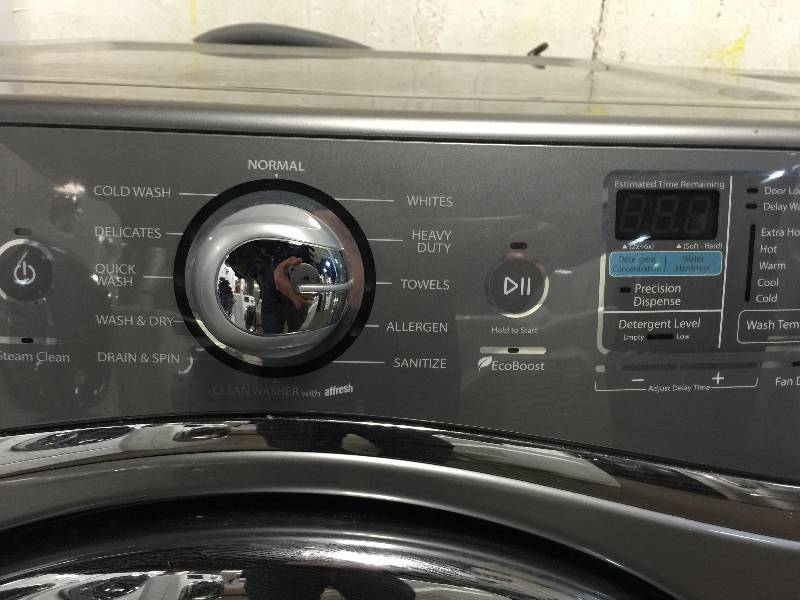 Whirlpool DUET 4.3 cu. ft. Front Load Washer w Precision Dispense