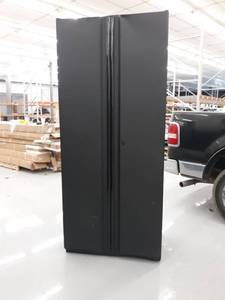 lot 2978 image: Garage Cabinet. 80 x 2 x 3