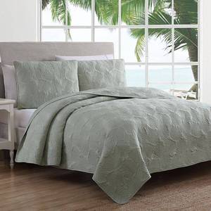 lot 4560 image: Estate Leaf Stitch Twin 2 Piece Twin Quilt Set