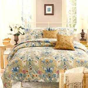 lot 4624 image: Cozy Line Florabella Cotton Floral 3-piece Reversible King Quilt Set- Retail$85.49
