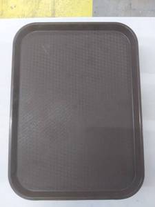 lot 4834 image: 17 Serving Trays Used