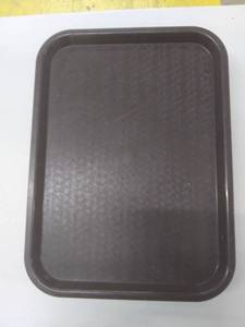 lot 4835 image: 13 Serving Trays Used