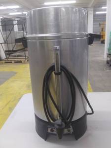 lot 4836 image: Used West Bend coffee percolator 100 Cup