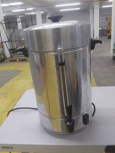 lot 4837 image: Used Regalware coffee percolator 100 Cup