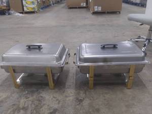 lot 7034 image: 2 Chafing Dishes