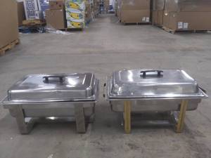 lot 7038 image: 2 Chafing Dishes