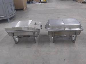 lot 7042 image: 2 Chafing Dishes