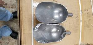 lot 4849 image: 2 Large Aluminum Scoops