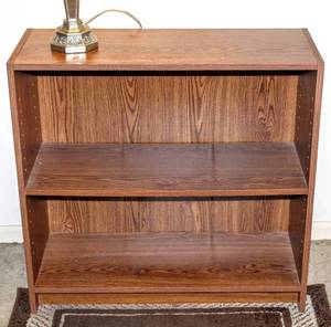 lot 5203 image: Faux Wood Bookshelf - 30 x 28