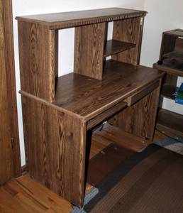 lot 5217 image: Office Desk with Adjustable Shelf, Keyboard Slide-out and Drawer