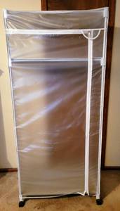 lot 5252 image: White Portable Clothes Storage Closet