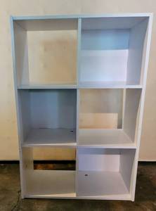 lot 5259 image: White Storage Cubbies Shelf
