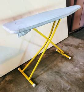 lot 5276 image: Vintage Ironing Board