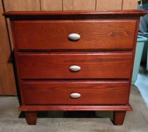 lot 5279 image: Maple Wood Wood Nightstand