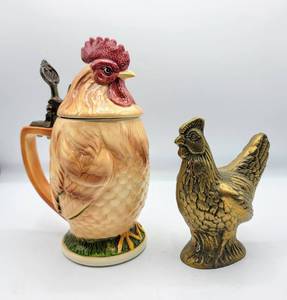 lot 5286 image: Figural Rooster Stein  Brass Look Rooster Figurine