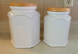 lot 5367 image: (2) White Ceramic Kitchen Canisters