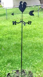 lot 5318 image: Black Metal Rooster Weather Vane