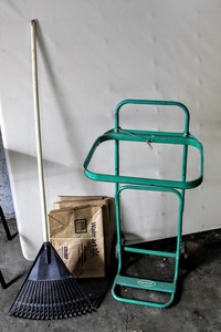 lot 5322 image: Vintage Radio Lawn Bag Cart Dollie, Lawn Bags and Rake