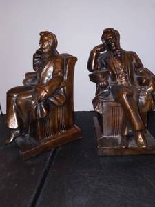 lot 1021 image: Zinc Abraham Lincoln Bookends