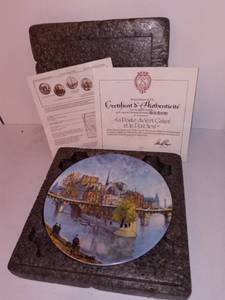 lot 1052 image: Henri D Arceau and Fils Authenticated Collectors Plate La Pointe du Vert Galant et le Pont Neuf