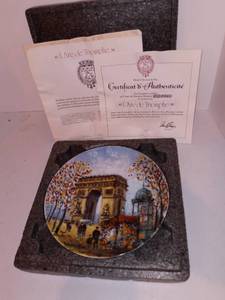 lot 1056 image: Henri D Arceau and Fils Authenticated Collectors Plate L Arc de Triomphe