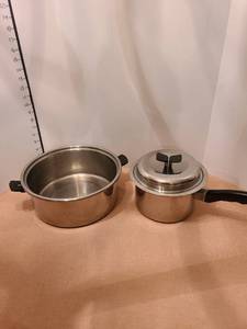 lot 1301 image: Thermo core stainless steel pots