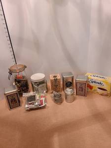 lot 1320 image: Assorted tea, accessories and Splenda