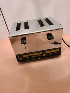 lot 1335 image: Astra 4 slice toaster