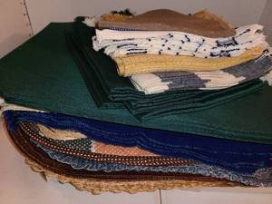 lot 1656 image: Place Mats and Napkins