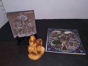lot 1113 image: Fatima Hand Carved Olive Wood Joseph Mary and Baby Jesus Figurine with Holy Land Decor