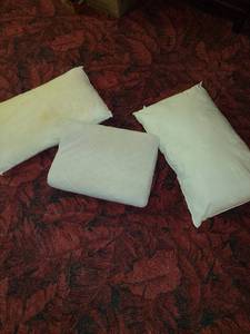 lot 2204 image: Three bed pillows