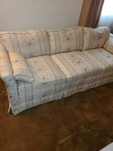 lot 1205 image: Sofa Stanton Cooper 85 inch