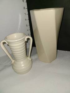 lot 1245 image: Vases marked USA, pitcher, teapot and more