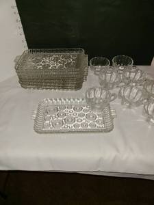 lot 1258 image: Snack set for 8
